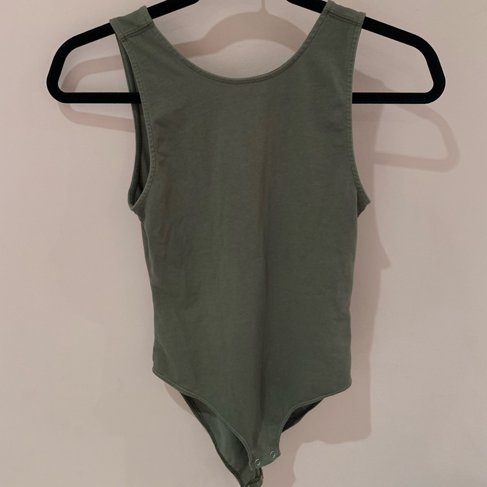 ⭐️2/25⭐️ AE Bodysuit
